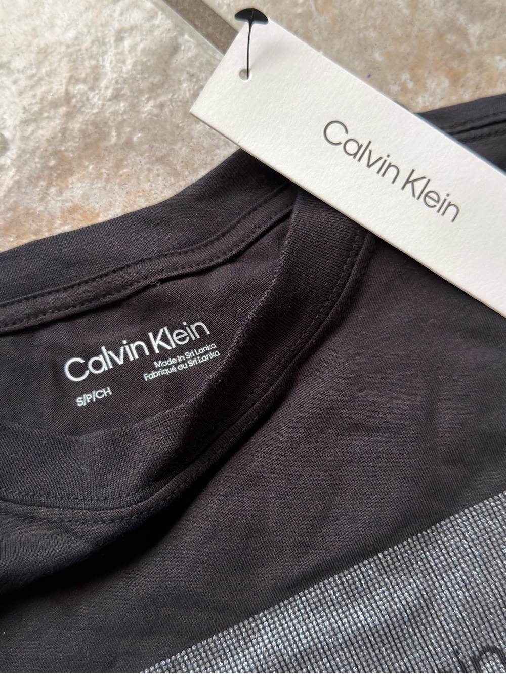 NWT Calvin Klein Women's Black Rhinestone Box Logo T-Shirt Size Small - Picture 3 of 4